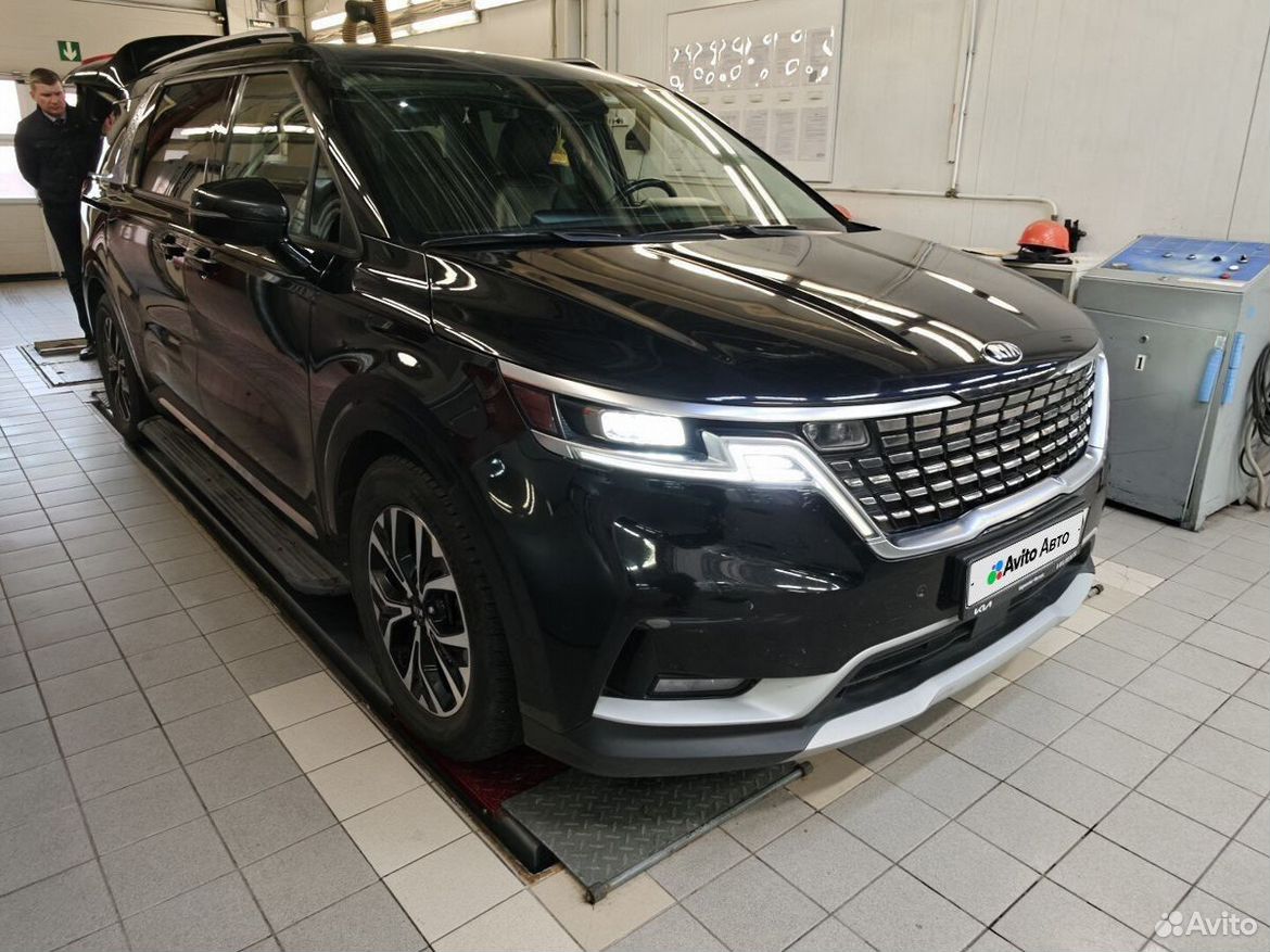 Kia Carnival 2.2 AT, 2021, 137 000 км