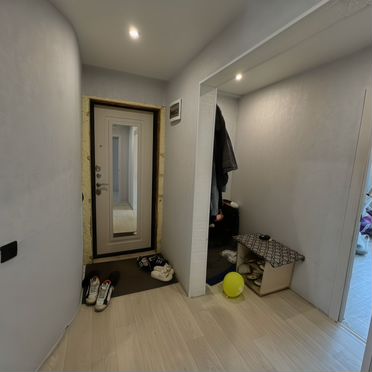 3-к. квартира, 58 м², 1/5 эт.