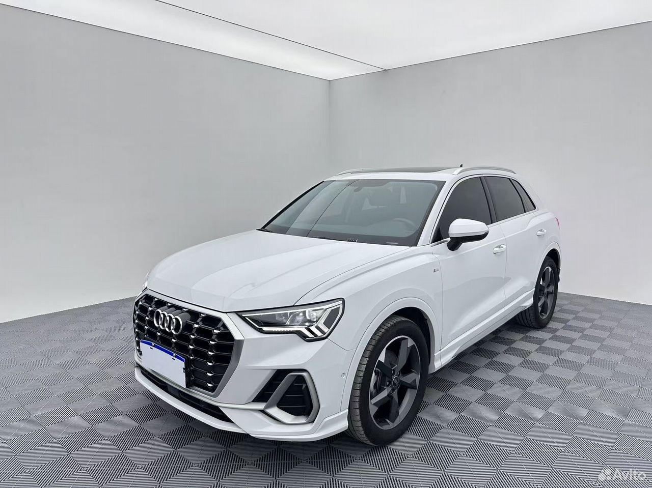 Audi Q3 1.4 AMT, 2021, 39 000 км