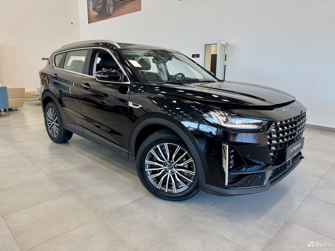 Jetour X70 Plus 1.6 AMT, 2026