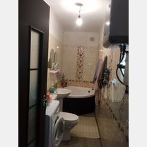 2-к. квартира, 58 м², 1/2 эт., Григорьевская