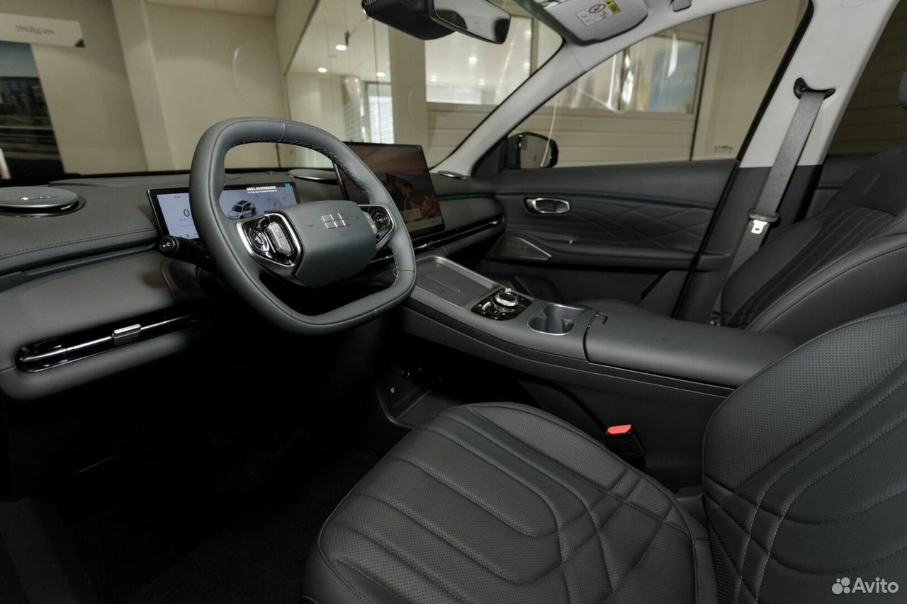 Geely EX5 Гибрид 1.5 AT, 2026
