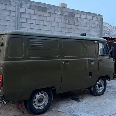 Бортовой УАЗ 452, 1990