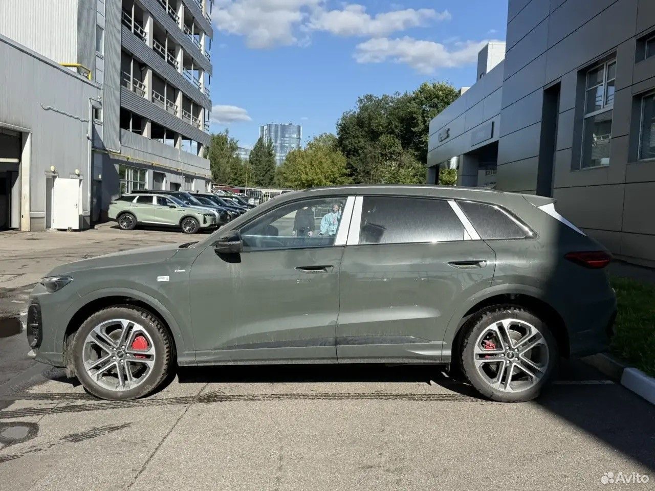Audi Q5L 2.0 AMT, 2026